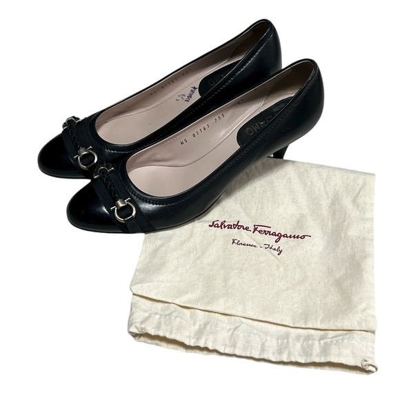 Salvatore Ferragamo Shoes - SALVATORE FERRAGAMO Cap Toe Heels with Dust Bag